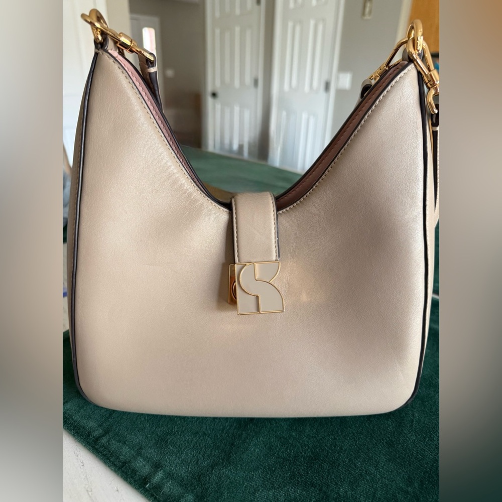 Kate Spade Beige Shoulder Bag with Gold Hardware